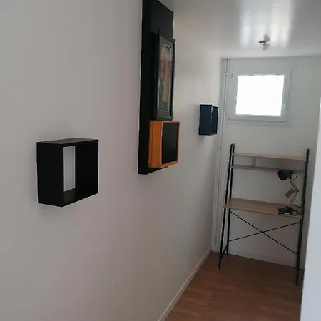 Colocation Dans Jolie Maison Avec Jardin *